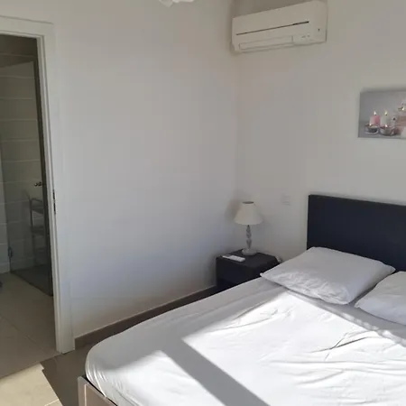 With Pool Magnificent Sea View 80m To Apartment *