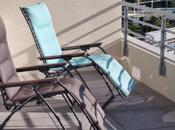 With Pool Magnificent Sea View 80m To Apartment