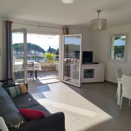 아파트 With Pool Magnificent Sea View 80m To
