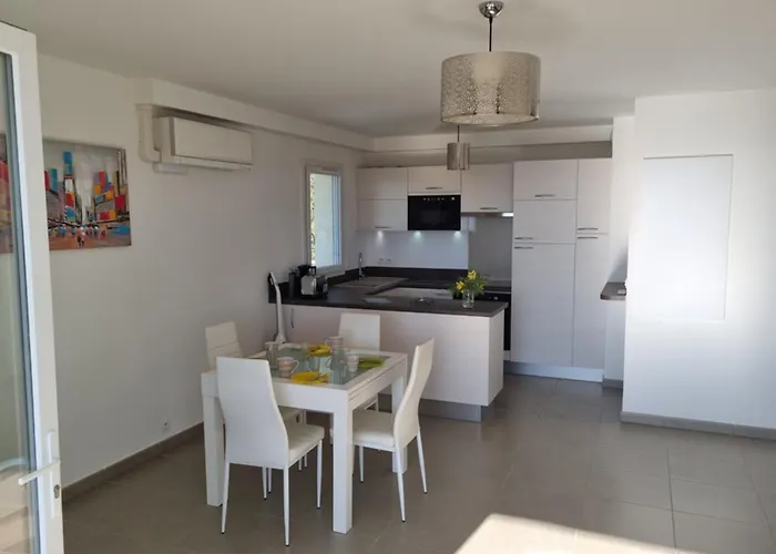 With Pool Magnificent Sea View 80m To *